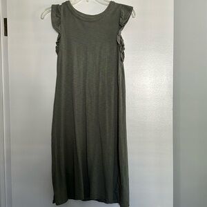 Universal Thread (military) green color summer dress with flutter sleeve size XS